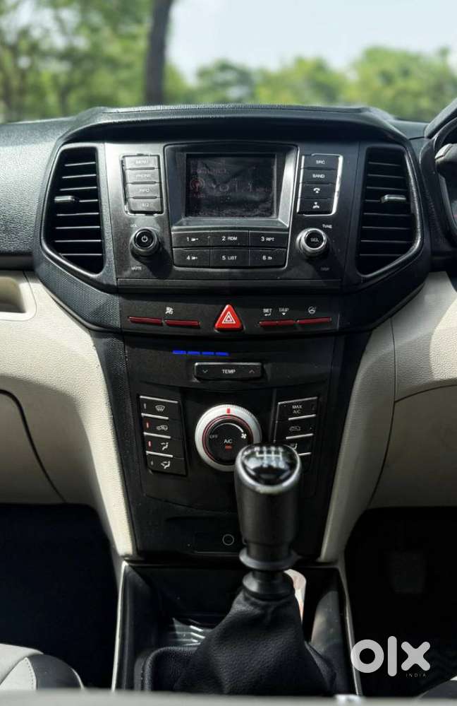 Mahindra Xuv300 W6 Diesel, 2023, Diesel