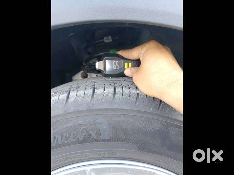 Mahindra Xuv700 Mx Diesel Mt 5 Str (e), 2023, Diesel