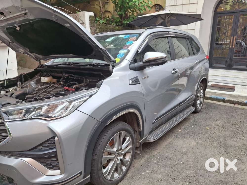 Toyota Innova Hycross 2.0 Zx Hybrid 7 Str, 2024, Cng & Hybrids