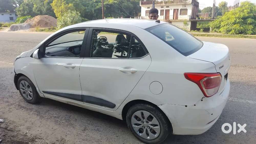 Hyundai Xcent 2014 Diesel 100000 Km Driven