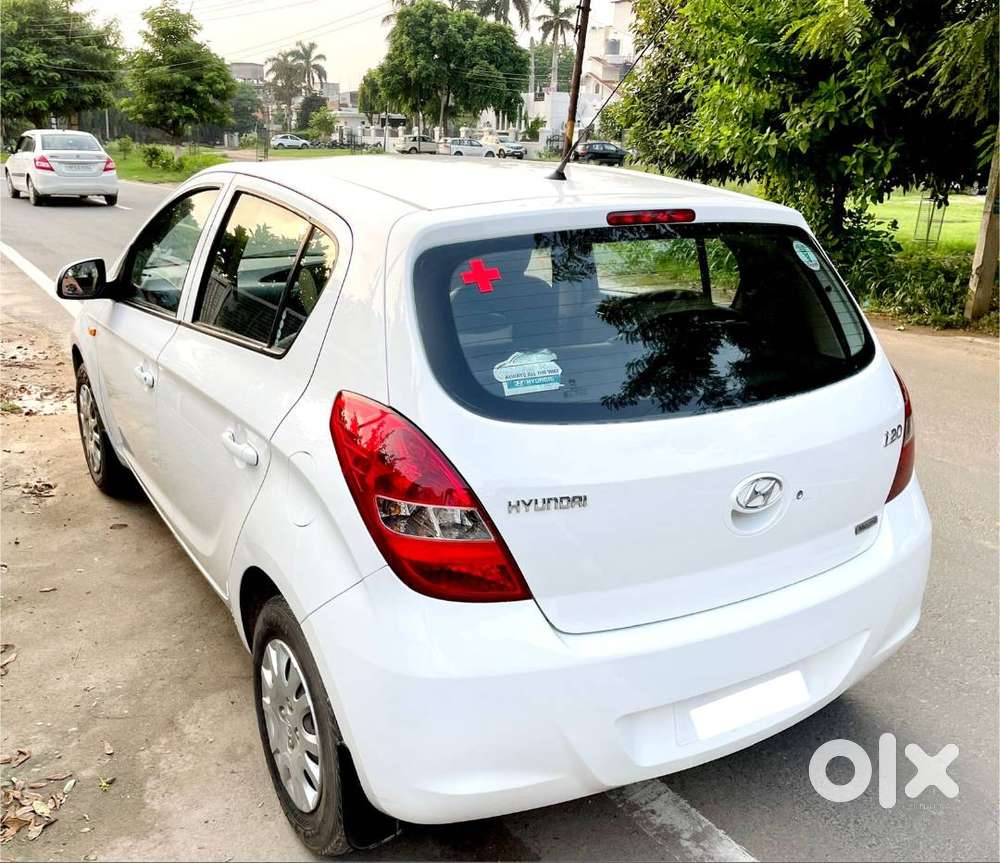 Hyundai I20 2011 Petrol Well Maintained