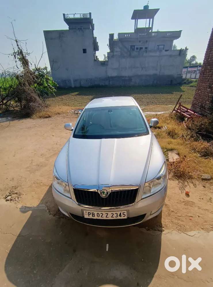 Car Skoda Laura Good Condition With Fancy Number