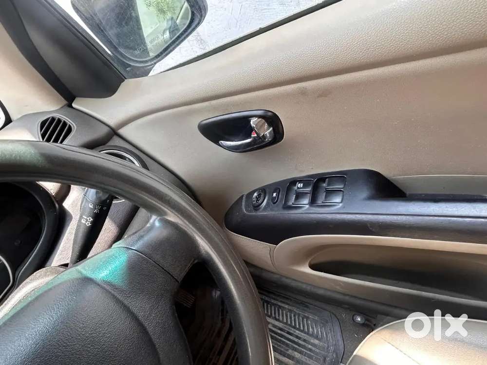Hyundai I10 Magna 1.2 (2011)  Power Windows  Good Condition