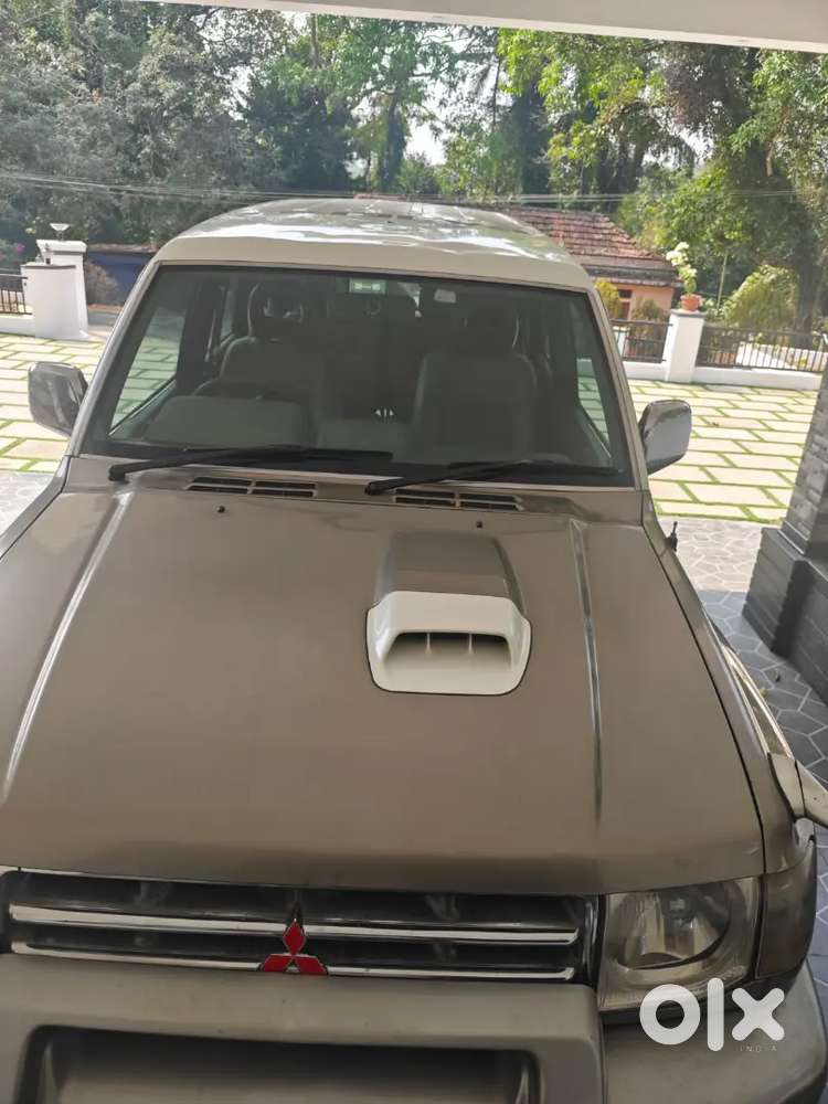 Mitsubishi Pajero 2009