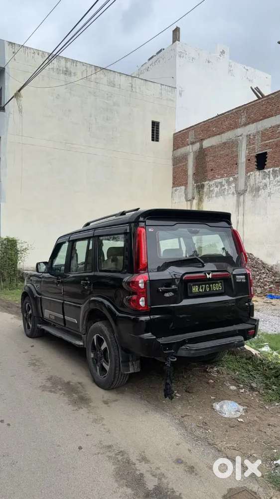 Mahindra Scorpio 2.2 S11 2025