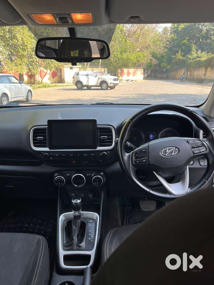 Hyundai Venue Sx Plus Turbo Dct, 2019, Petrol