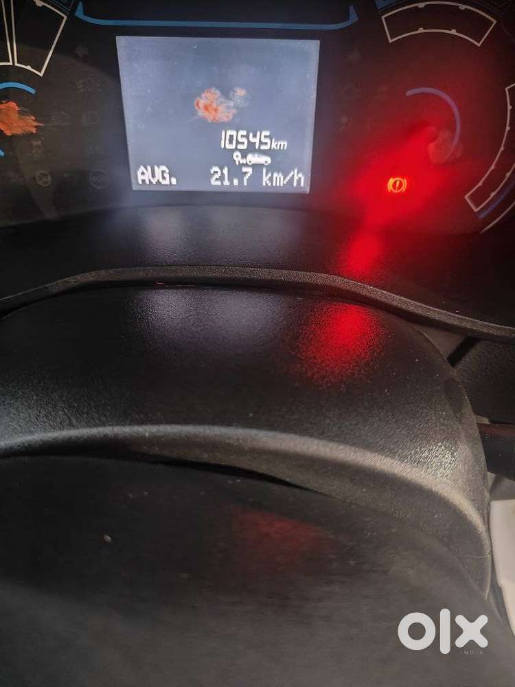 Renault Kwid 1.0 Rxt (o) Easy-r, 2023, Petrol