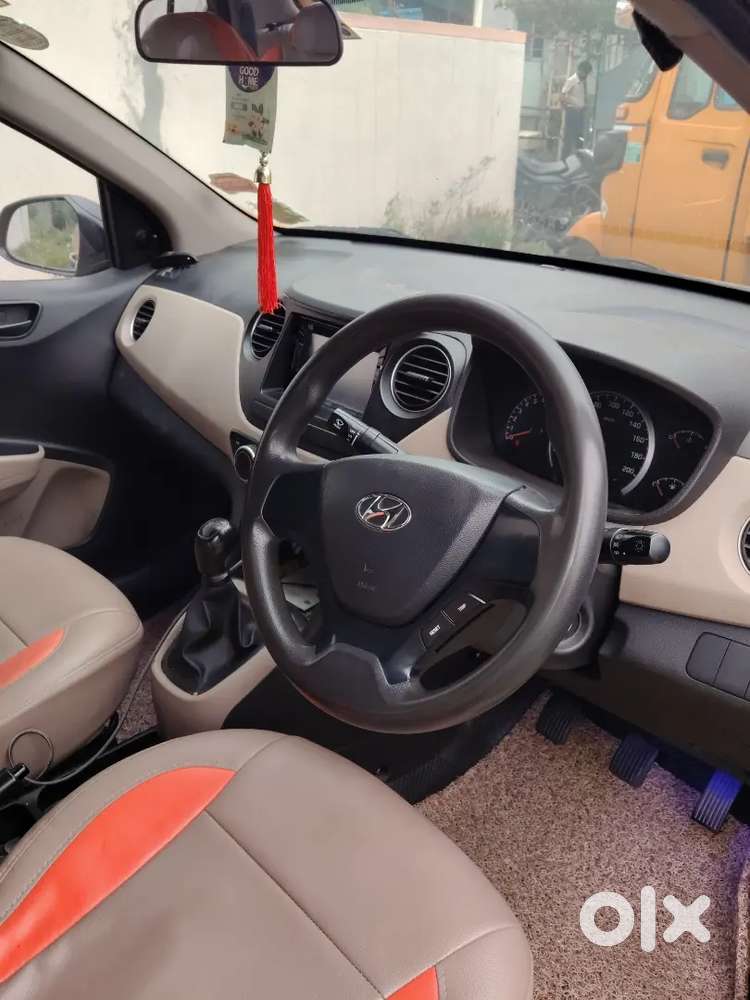 Hyundai Grand I10 Sportz Petrol 2017