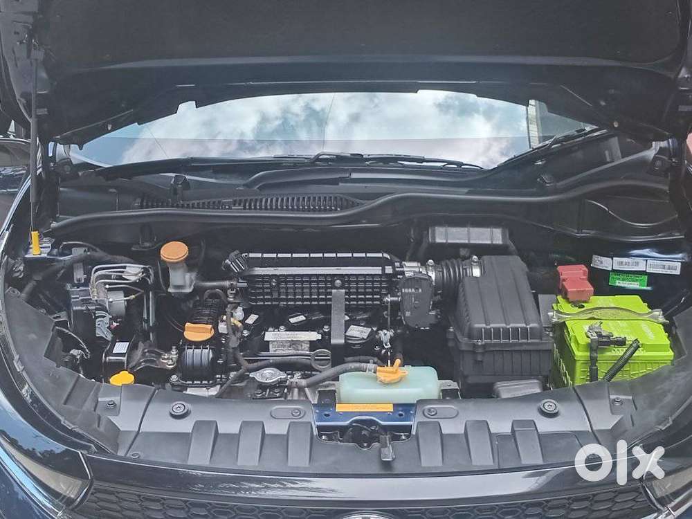 Tata Altroz 1.2 Xm Plus, 2023, Petrol
