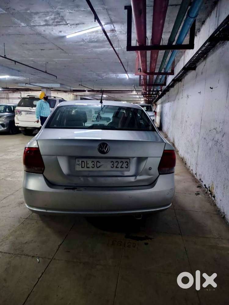 Volkswagen Vento Magnific 1.6 Comfortline, 2014, Petrol