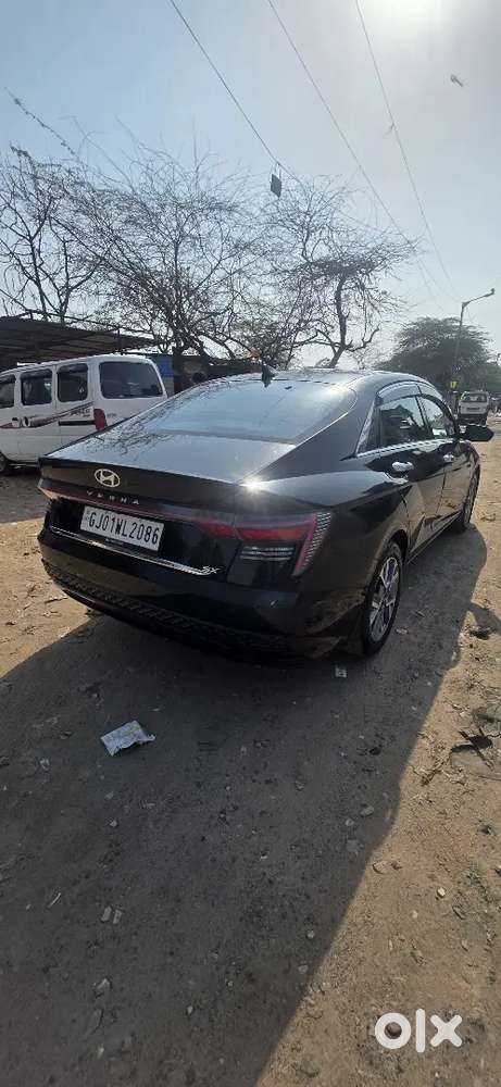 Hyundai Verna 2023 Petrol 35000 Km Driven