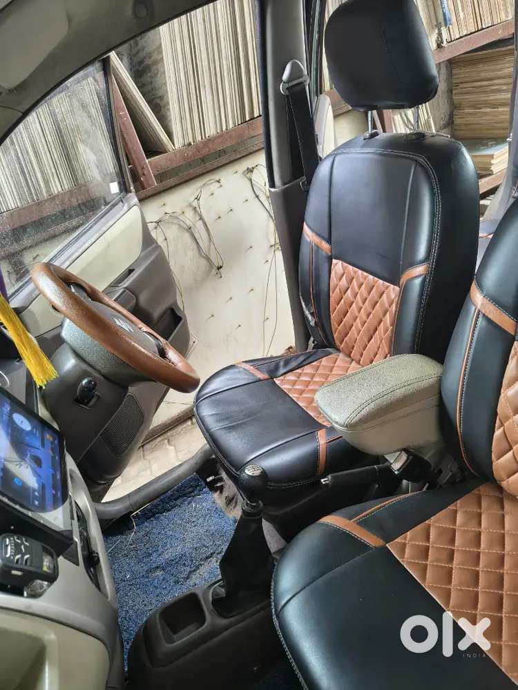 Well Maintained / Recently Full Body Painted ( Original Colour)
