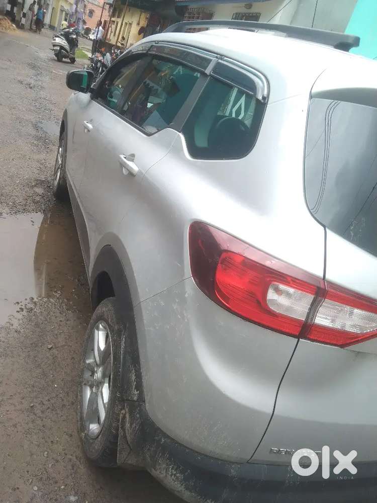 Renault Triber 2022 Petrol 52000 Km Driven.