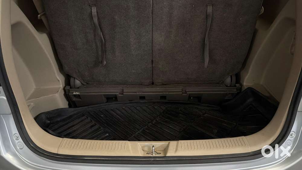 Toyota Rumion V Mt, 2024, Petrol