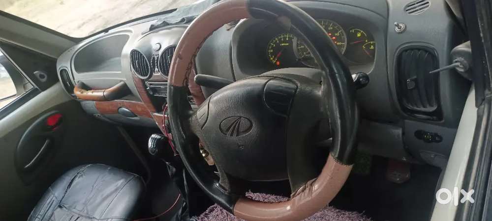 Mahindra Scorpio 2012 मॉडल