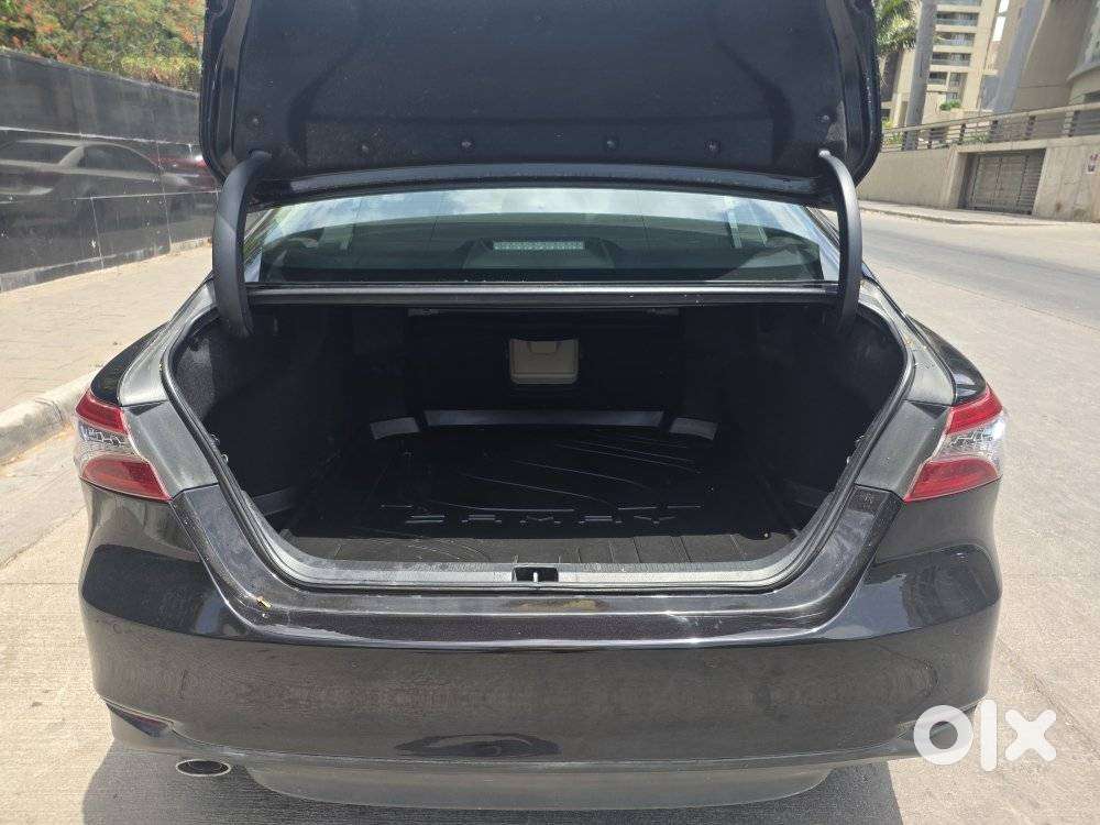 Toyota Camry 2.5 Hybrid, 2020, Petrol