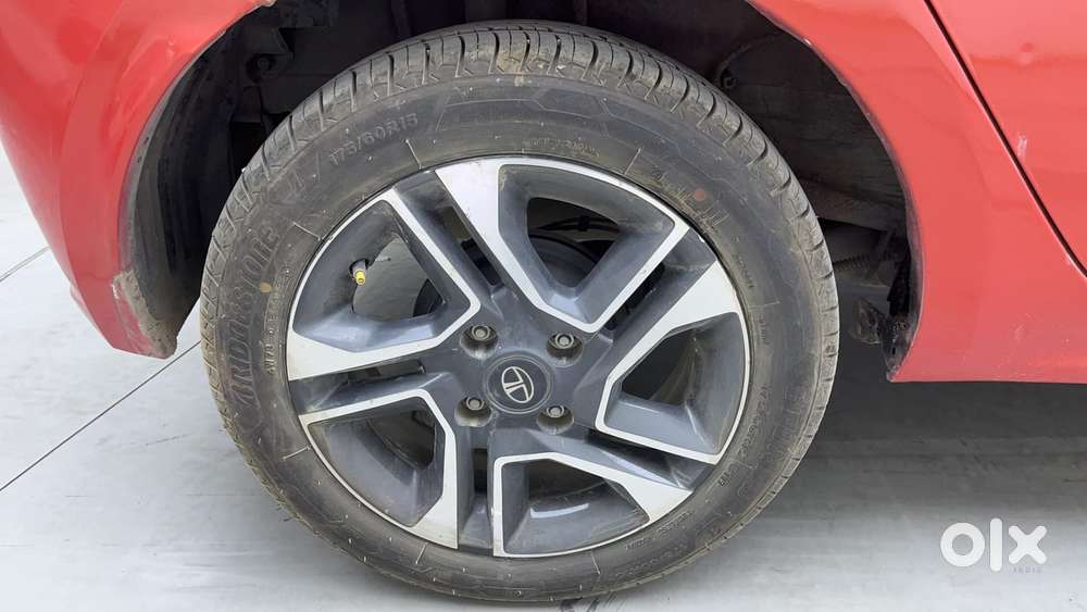Tata Tiago 1.2 Revotron Xz Plus Dual Tone, 2021, Petrol