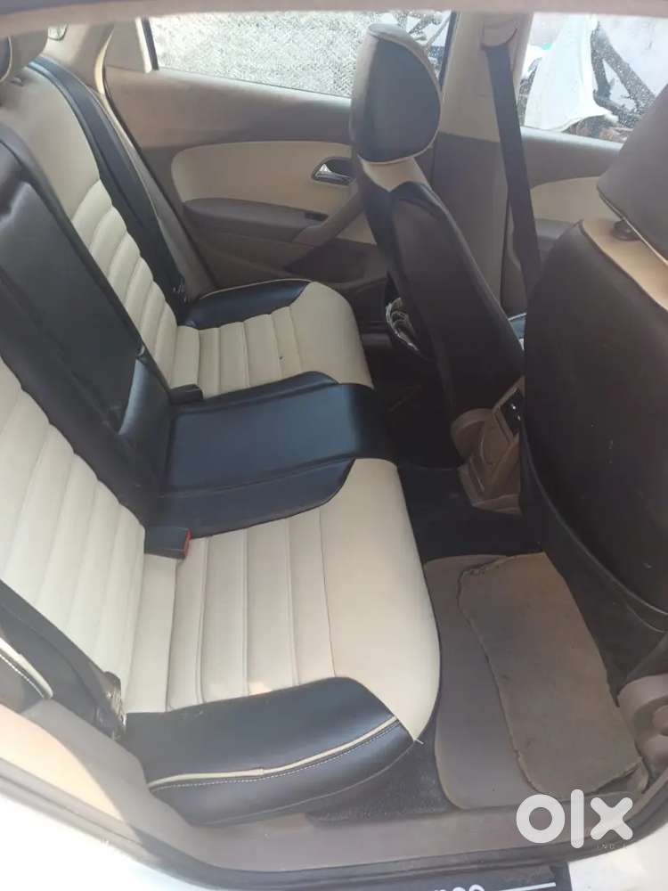 Skoda Rapid 1.6 Elegance Plus 2013