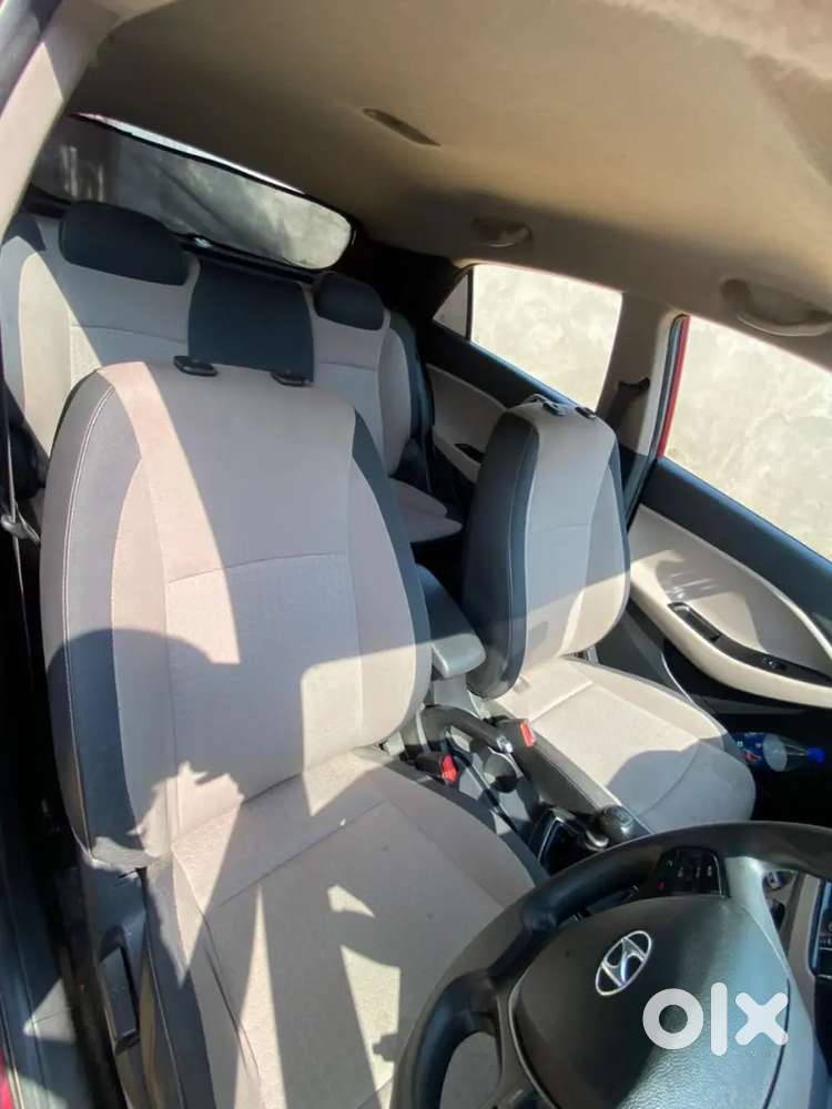 2014 November Prise 2l.2.l60000 Petrol.good Condition.