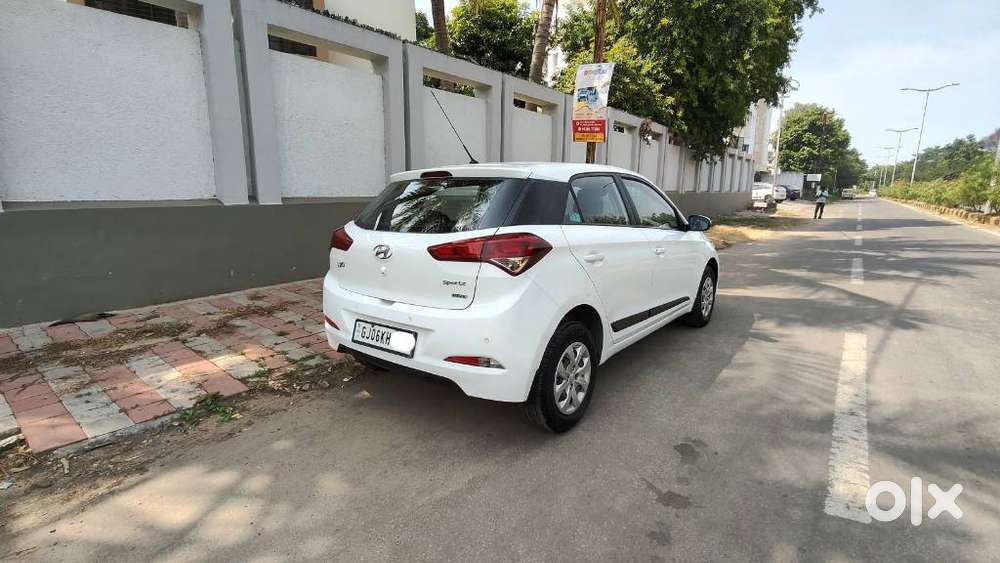 Hyundai I20 Sportz 1.2 Vtvt, 2017, Petrol