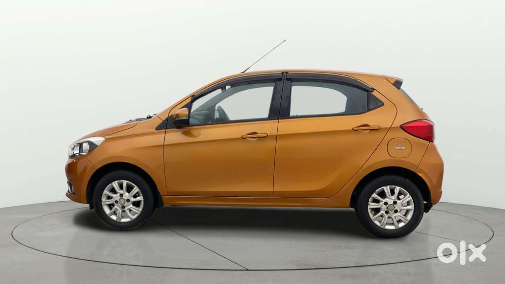 Tata Tiago 1.2 Revotron Xz, 2016, Petrol