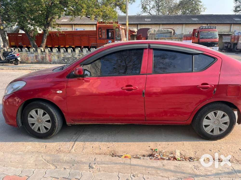 Nissan Sunny 2013 Diesel Well Maintained