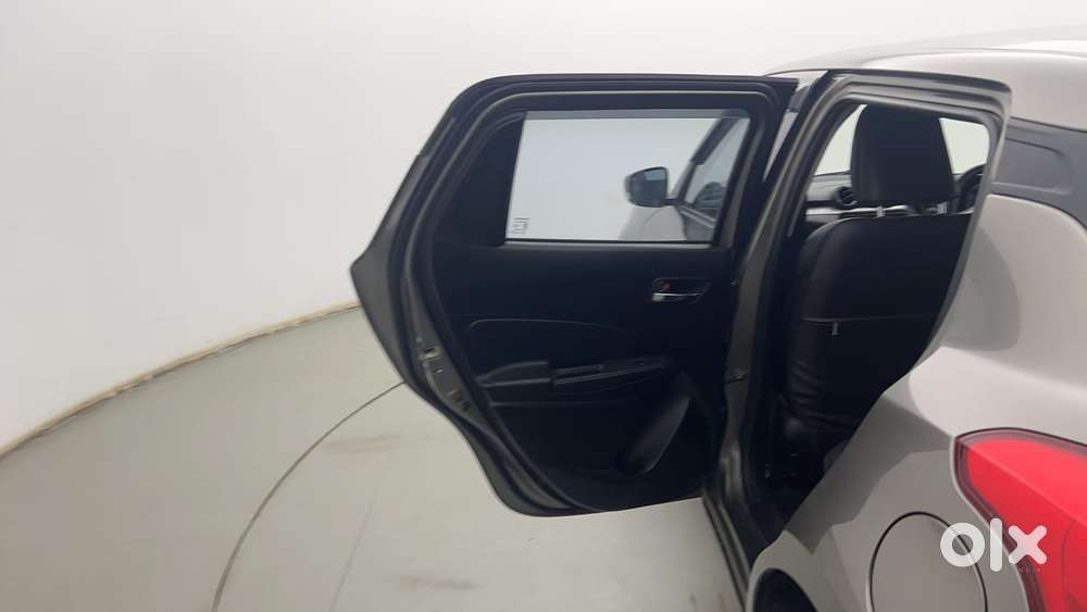 Maruti Suzuki Swift Amt Vvt Vxi, 2021, Petrol