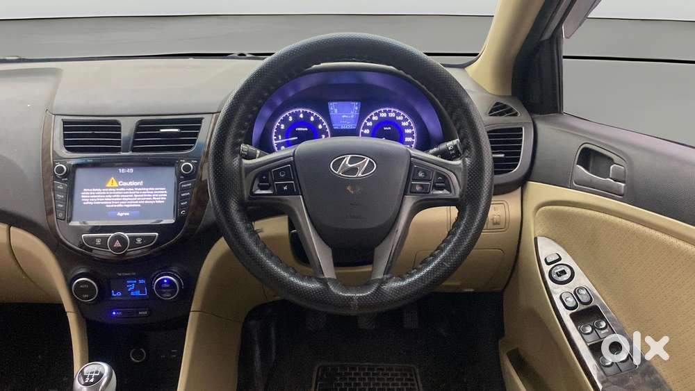 Hyundai Verna 1.6 Vtvt Sx, 2016, Petrol