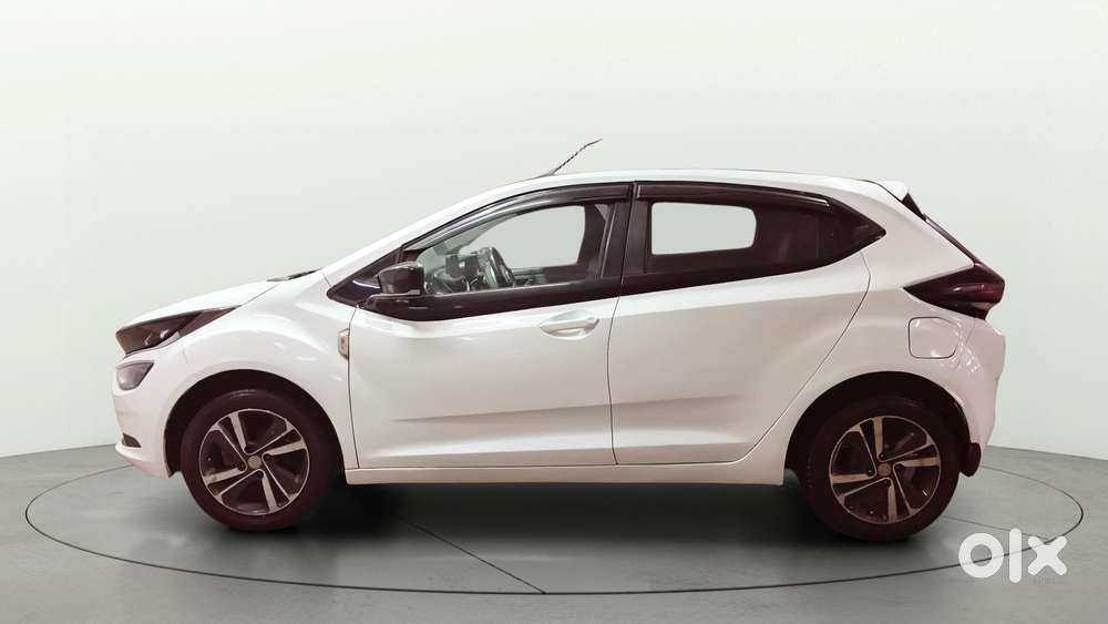 Tata Altroz Xz, 2020, Petrol