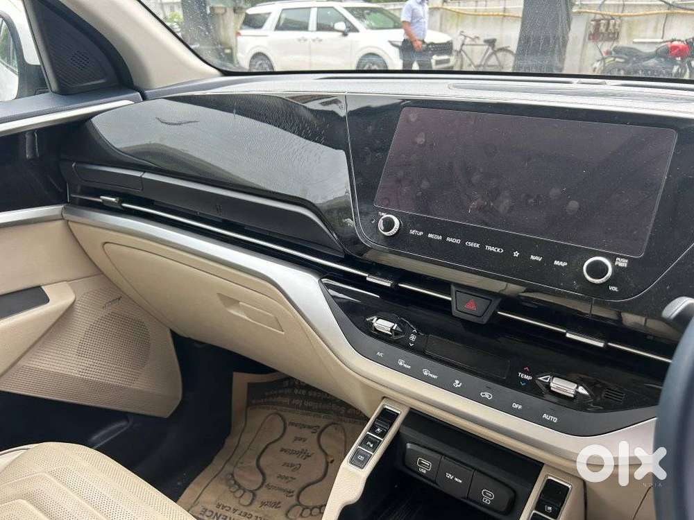 Kia Carens, 2024, Diesel