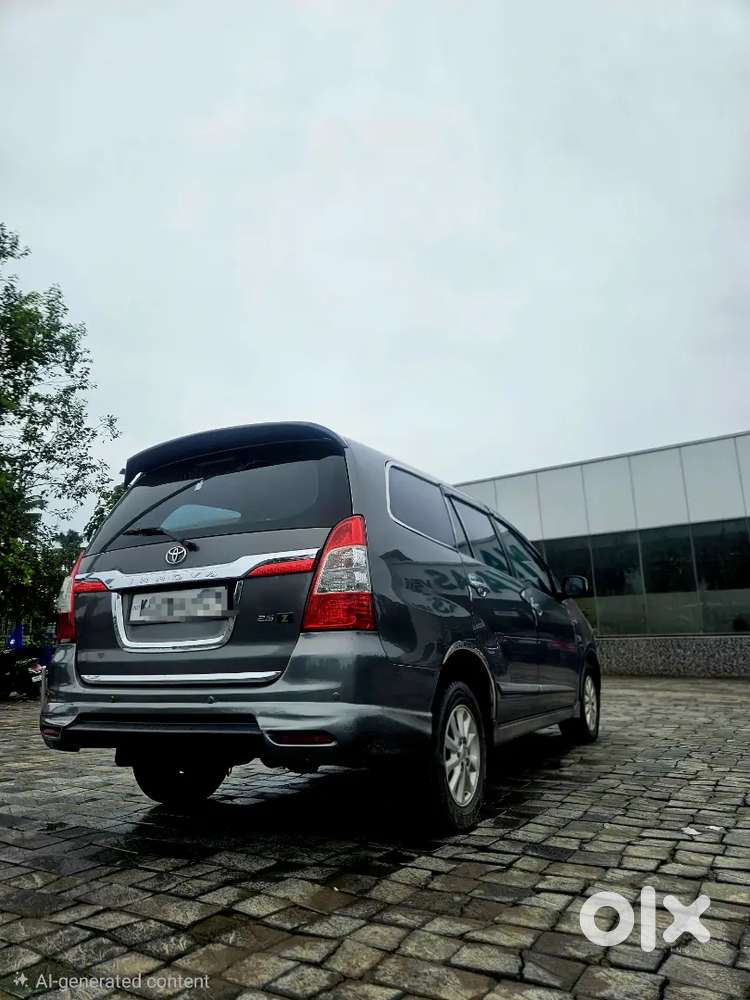 Full Option Innova Orginal Kerala