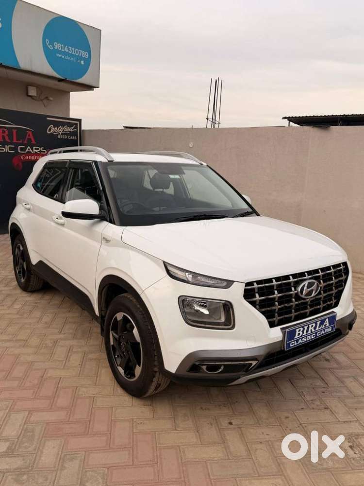 Hyundai Venue 1.2 S Plus, 2019, Petrol