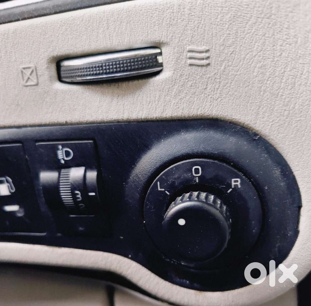 Mahindra Scorpio S10, 2017
