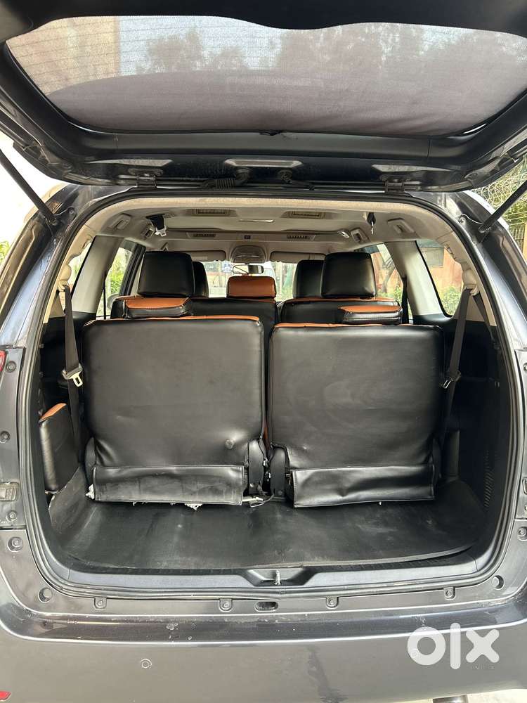 Toyota Innova Crysta 2.7 Vx Mt, 2016, Diesel