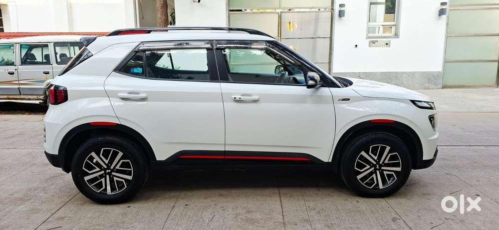 Hyundai Venue S Turbo Dct, 2024, Petrol