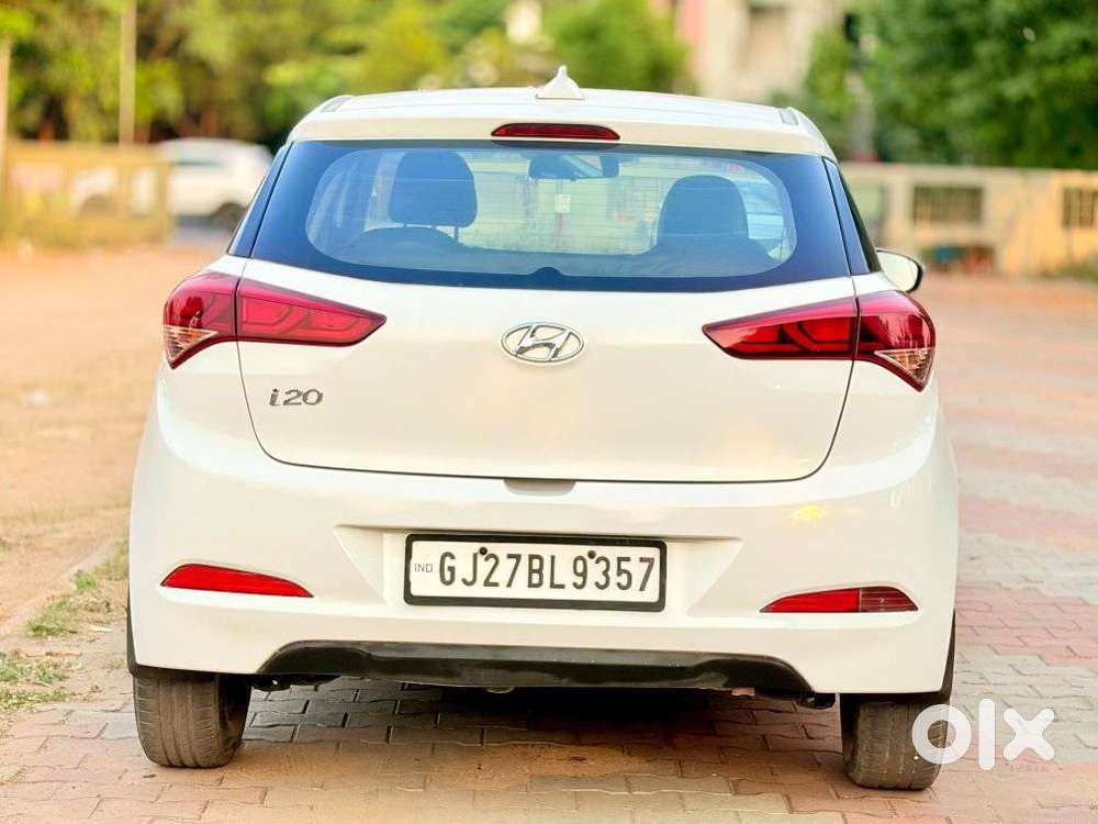Hyundai I20 Petrol Spotz, 2017, Petrol