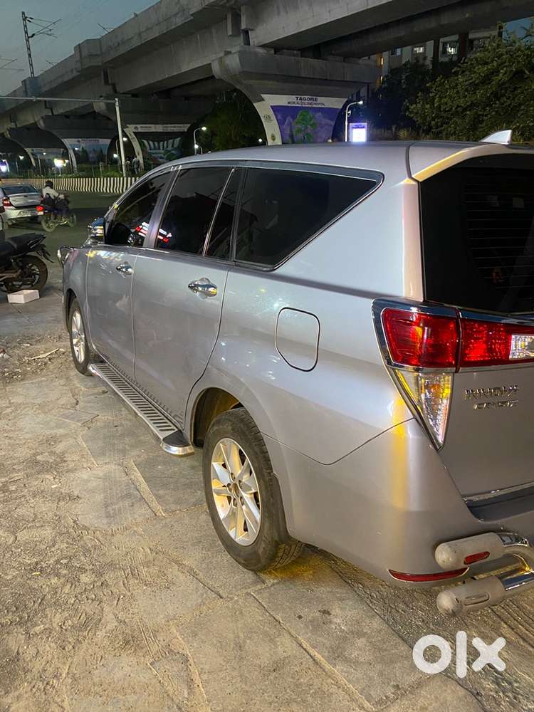 Toyota Innova Crysta 2019