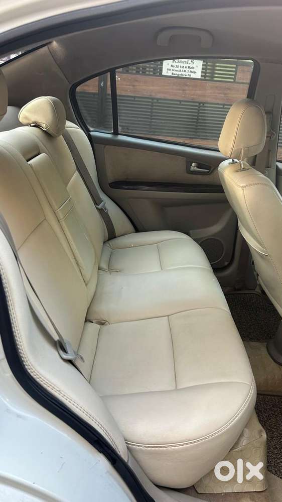 Maruti Suzuki Sx4 Zxi, 2012, Petrol