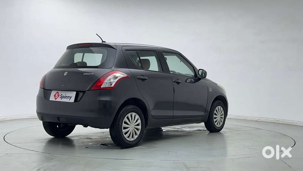 Maruti Suzuki Swift 1.2 Lxi (o), 2016, Petrol