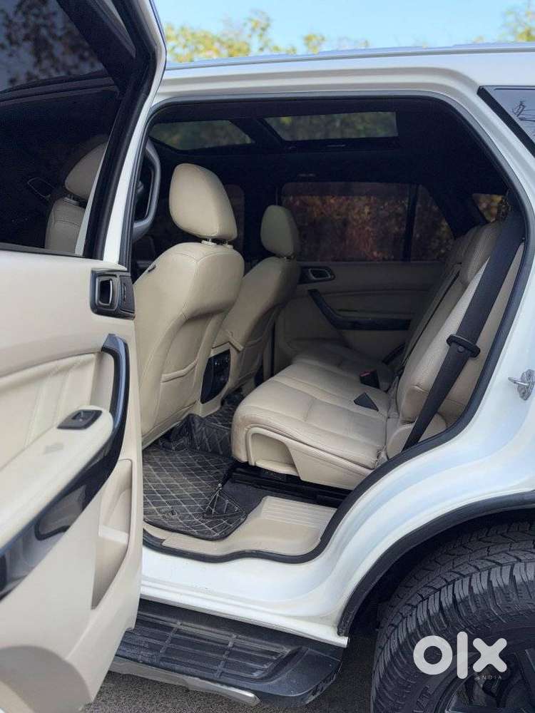 Ford Endeavour 3.2 Titanium 4x4 At, 2017, Diesel