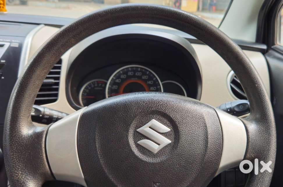 Maruti Suzuki Wagon R Vxi Amt, 2016, Petrol