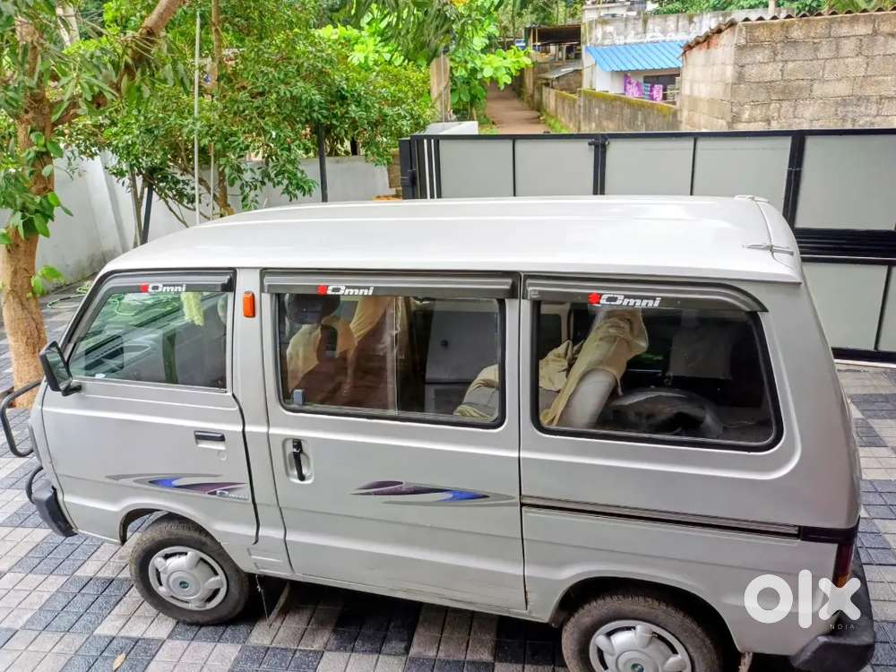Maruti Suzuki Omni 2012 Petrol Well Maintained