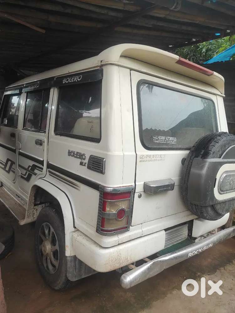 Mahindra Bolero Neo Plus Diesel Automatic 2012