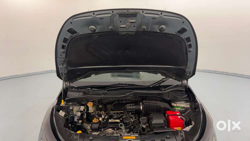 Tata Altroz 1.2 Xm Plus, 2022, Petrol