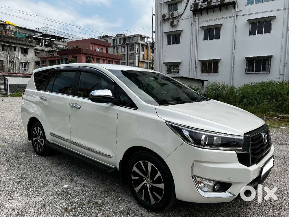 Toyota Innova Crysta 2.4 Zx At 7 Str 2022 Top End