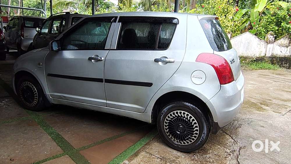Maruti Suzuki Swift Ldi Optional, 2010, Diesel