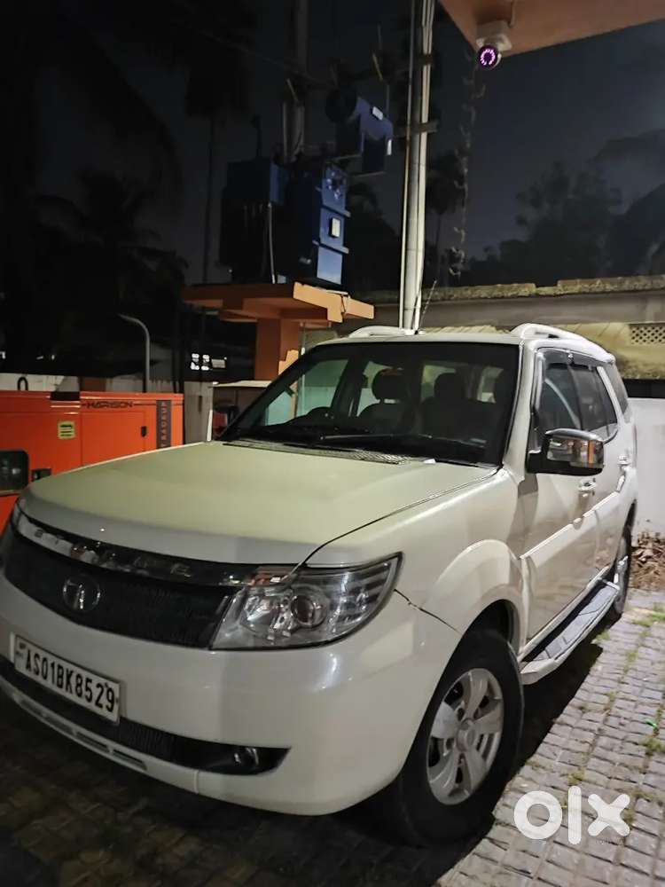 Tata Safari Storme 2014 Diesel 100000 Km Driven