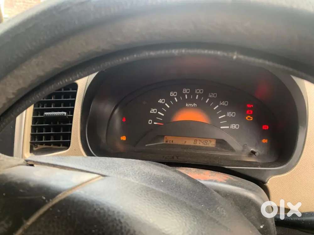 Maruti Suzuki 1000 2017 Petrol 87482 Km Driven