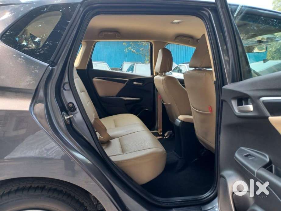 Honda Jazz [2020-2023] 1.2 Vx I-vtec Mt, 2022, Petrol