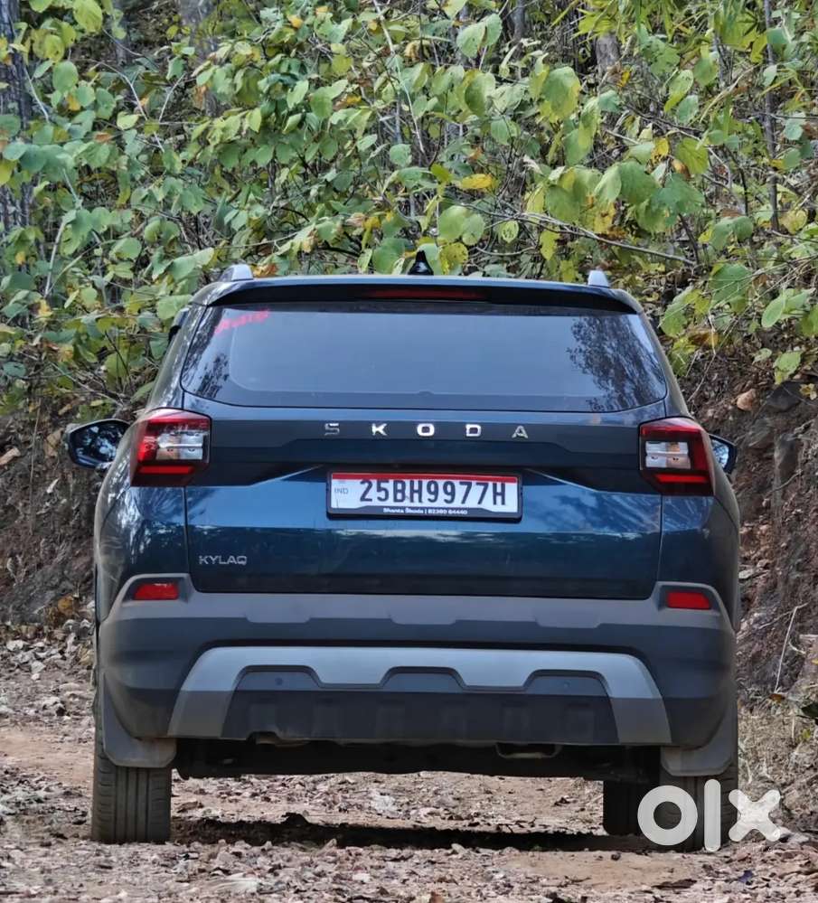 Skoda Kylaq Signature 2025 Modal Lava Blue